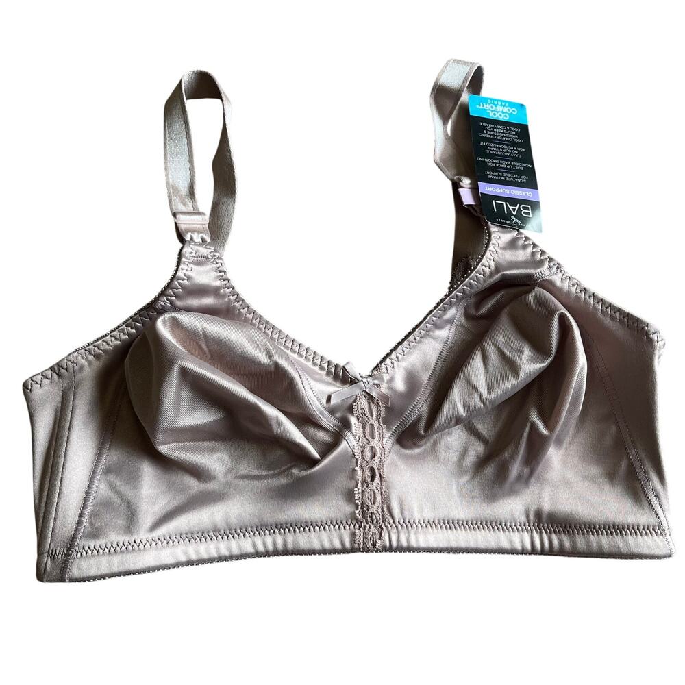 NWT! Bali Classic Support Wirefree Brown Bra Size 38D
